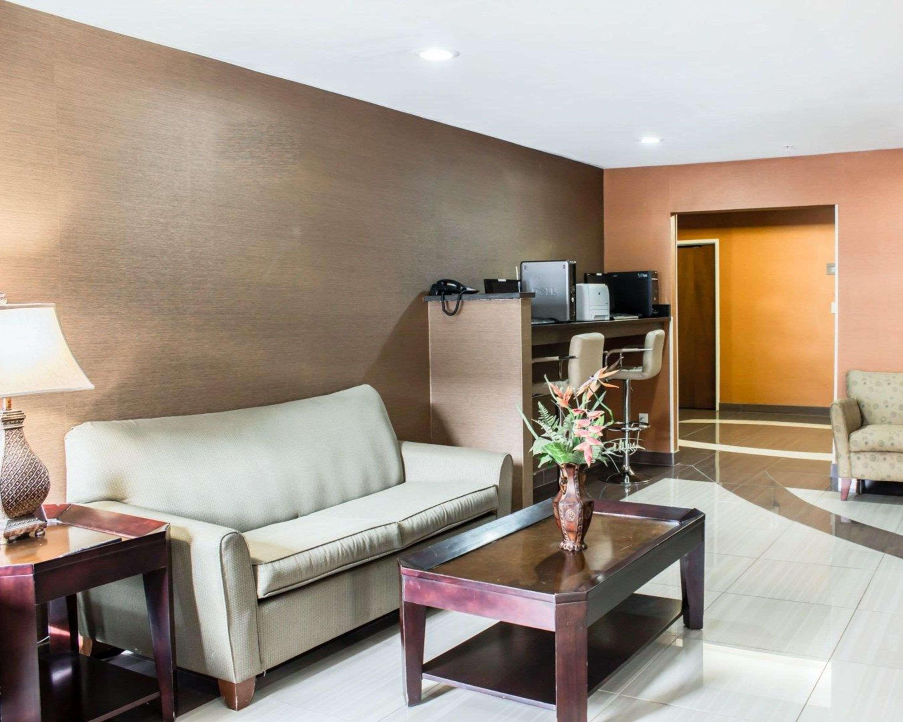 Estalagem Comfort Clayton I-40 3*