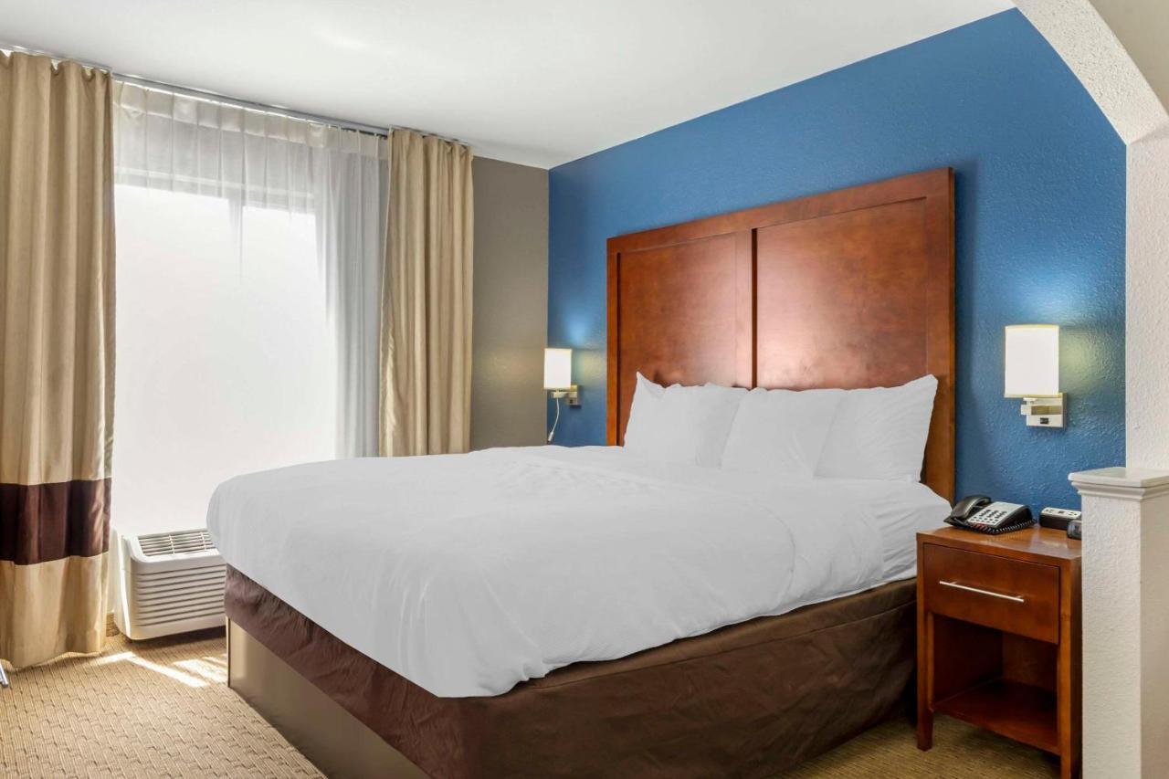 Estalagem Comfort Clayton I-40 3*