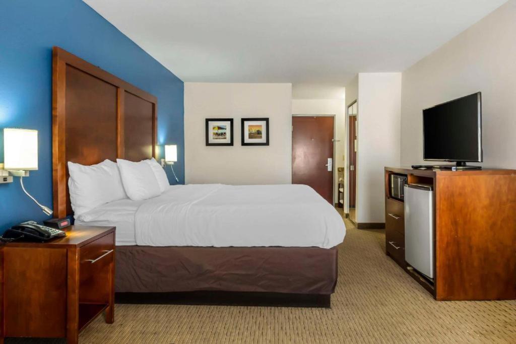 Estalagem Comfort Clayton I-40